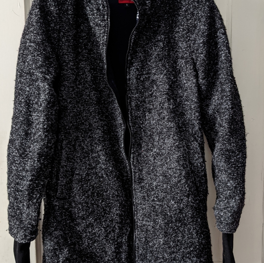 Maternity/ baby wearing winter coat size small